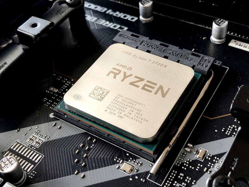 DDR5 vs DDR4: Technical Comparison for System Architects