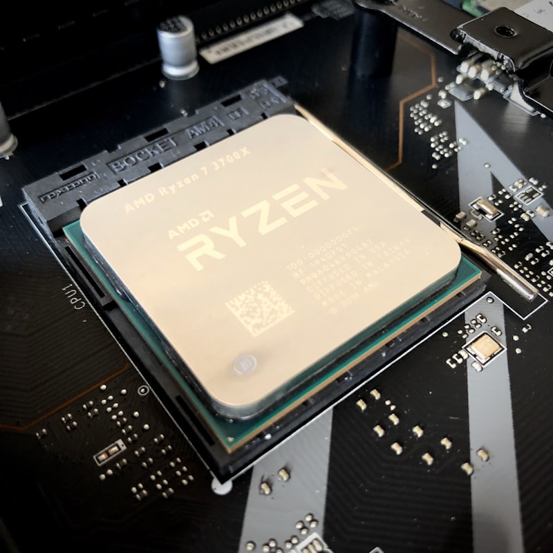 PCIe Gen5 IP Core: Design Challenges at 32 GT/s